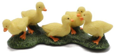CollectA Duckling on Base - Rear View