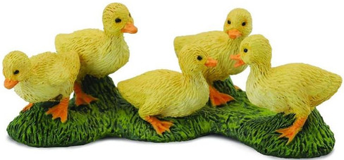 CollectA Duckling on Base - Manufacturer Picture