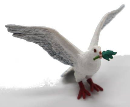 Papo Dove Figure in Flying Pose - Front Angle View