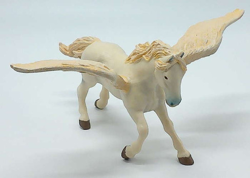 Papo Fairy Pegasus - White in Flying Stance - Angle View
