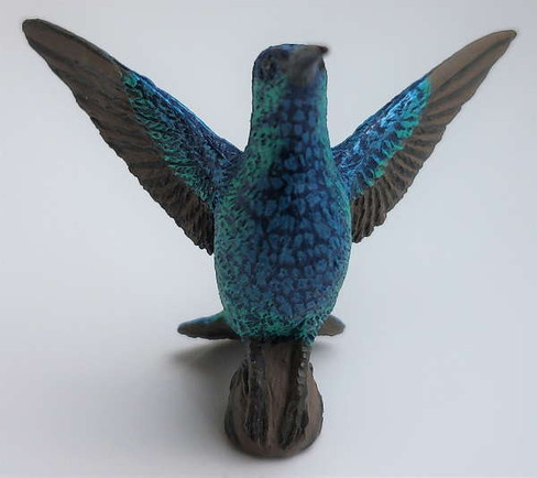Papo Hummingbird Figure - Belly View