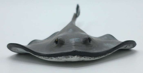Safari Ltd. Sting Ray Figure - Front View