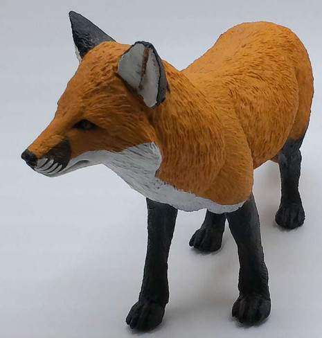 Safari Ltd. Red Fox - Front View